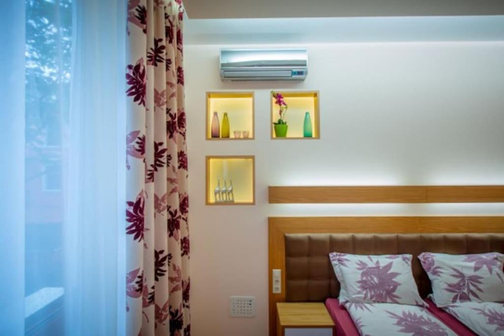 סופיה High Tech - Luxurious Apartment מראה חיצוני תמונה